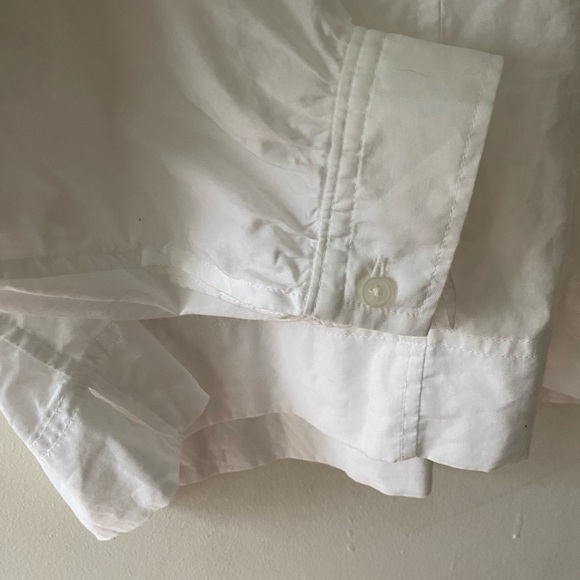 The Silky Cotton Split-Neck Blouse - Picture 5 of 5